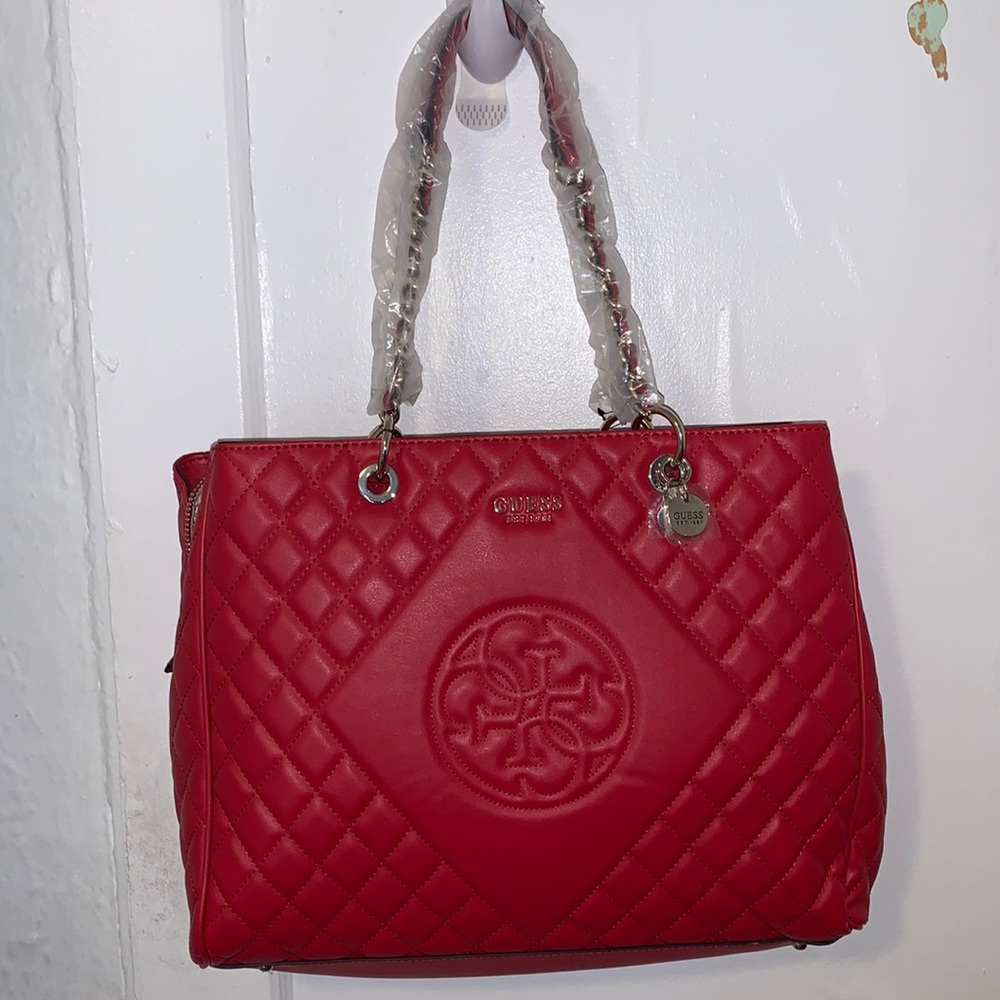 BRAND NEW RED GUESS BAG !